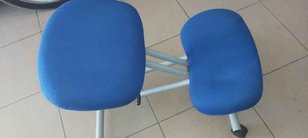 Banco/Cadeira ergonómica