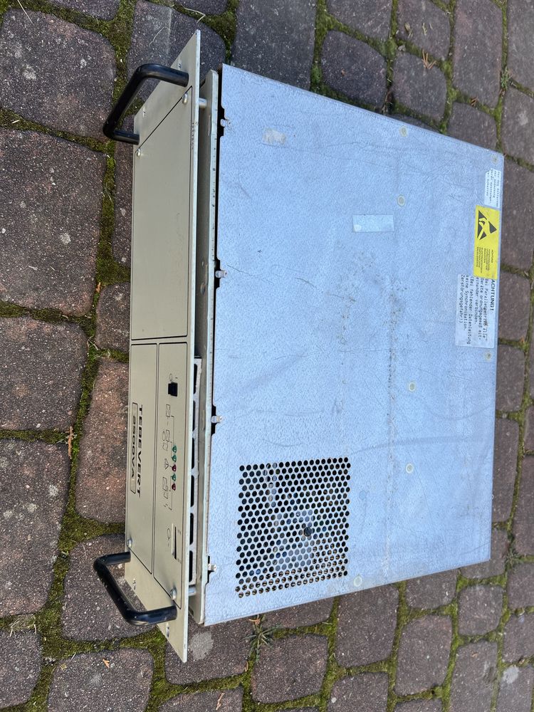 Inverter 2,5 KVA Tebevert 2500 Benning