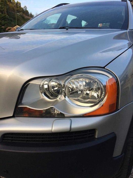 Volvo XC90 2004 - Robustez e Conforto