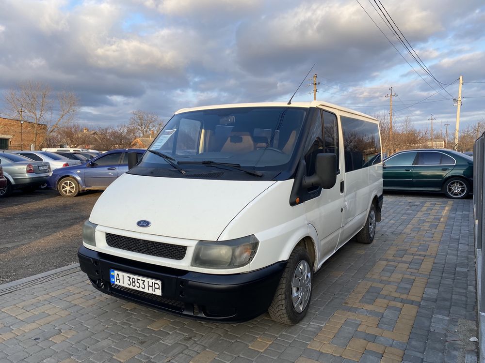 Продам Ford Transit 2002 года , 2.0 дизель пасажир