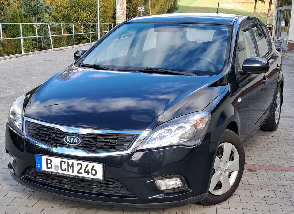 Kia Ceed *1.4benzyna*zadbany*niski przebieg*
