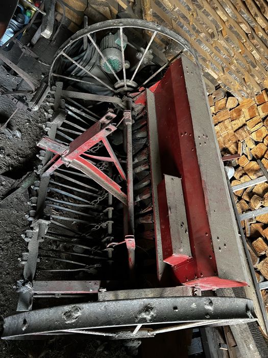 Siewnik konny do traktora