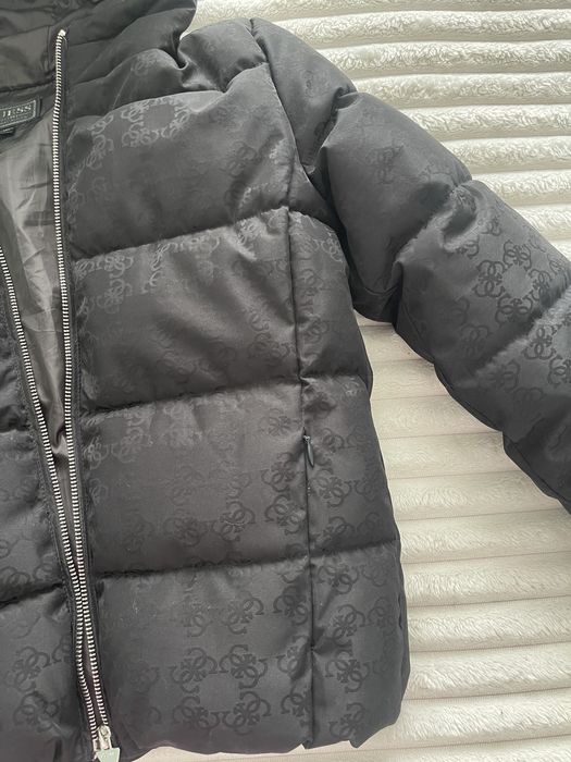 Куртка, пуховик дитяча Guess оригінал чорна