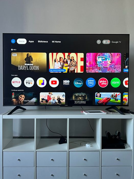 TV65 4k, ultra fina 6 meses de uso