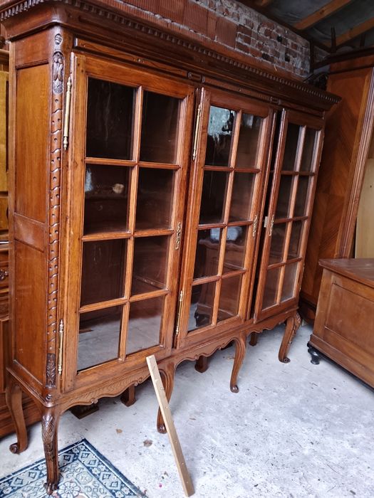Piękna stara biblioteka-witryna  ludwik,dębowa na wysokich nogach