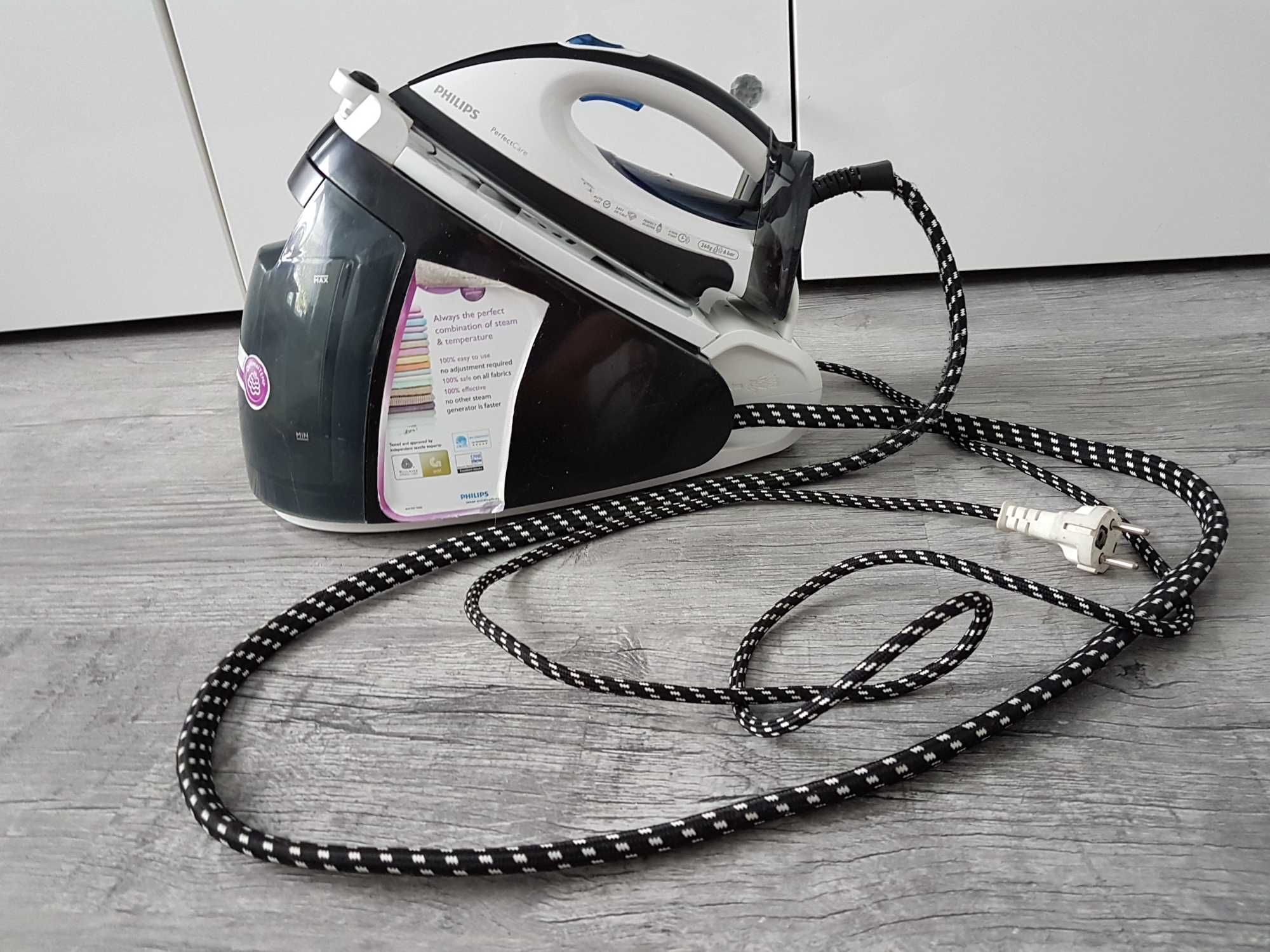 Żelazko Stacja parowa 2400W PHILIPS PERFECT CARE GC 9245