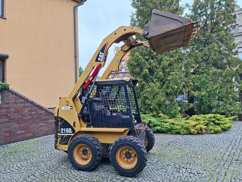 Caterpillar 216B Cat caterpillar  Ładowarka kołowa Bobcat Cat 216 B caterpillar