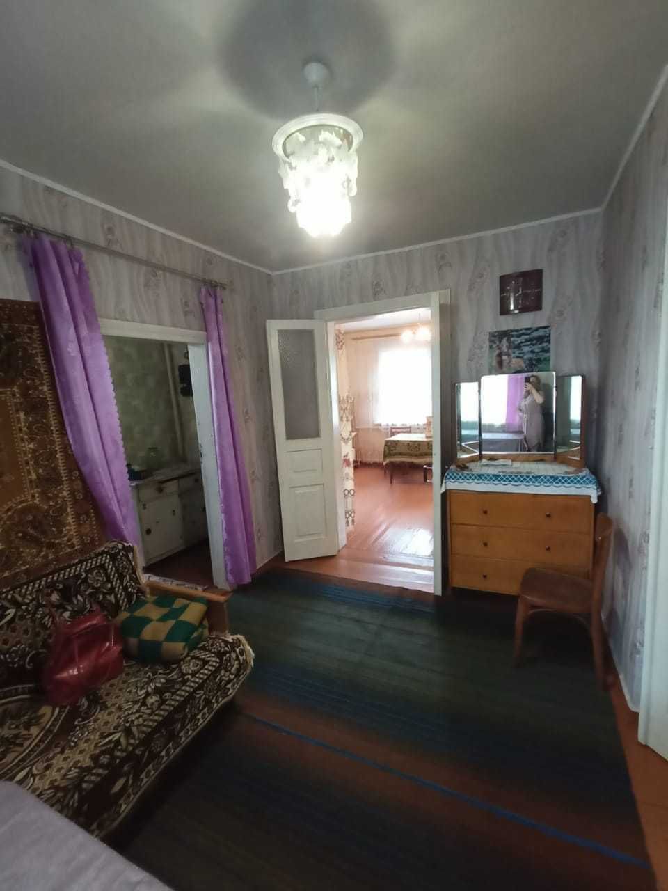 Продаем крепкий кирпичный дом в Эсхаре