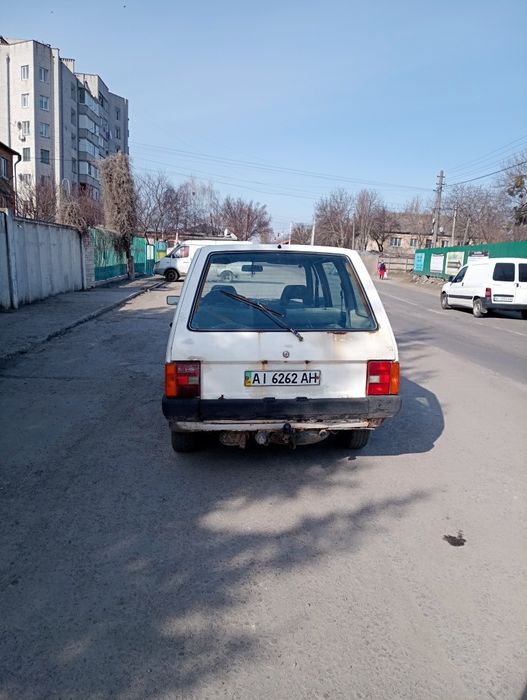 Nisan Preria 1.8