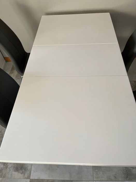 Stół biały laminowany rozkładany