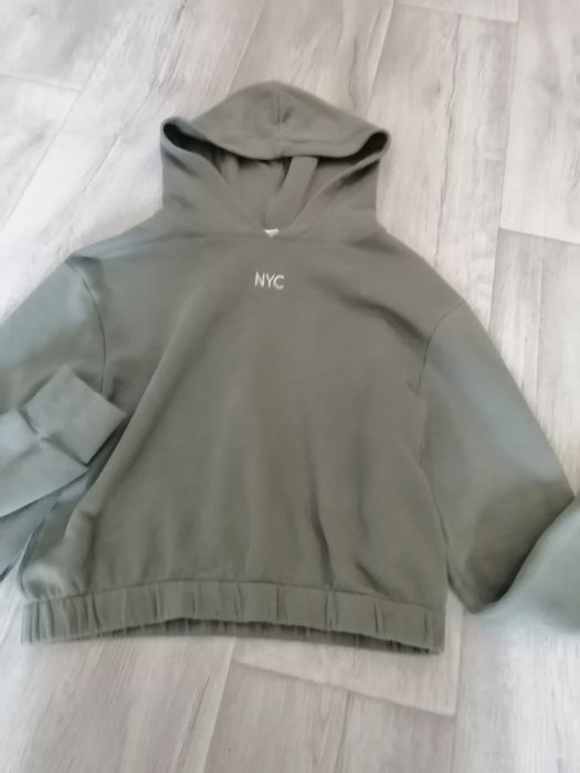 Худі  укорочене H&M на резинці.