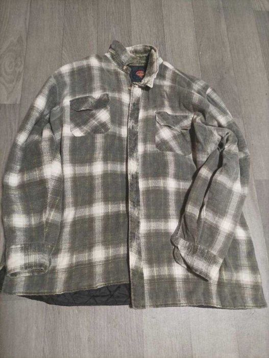 Продаю срочно утеплену рубашкку від Dickies