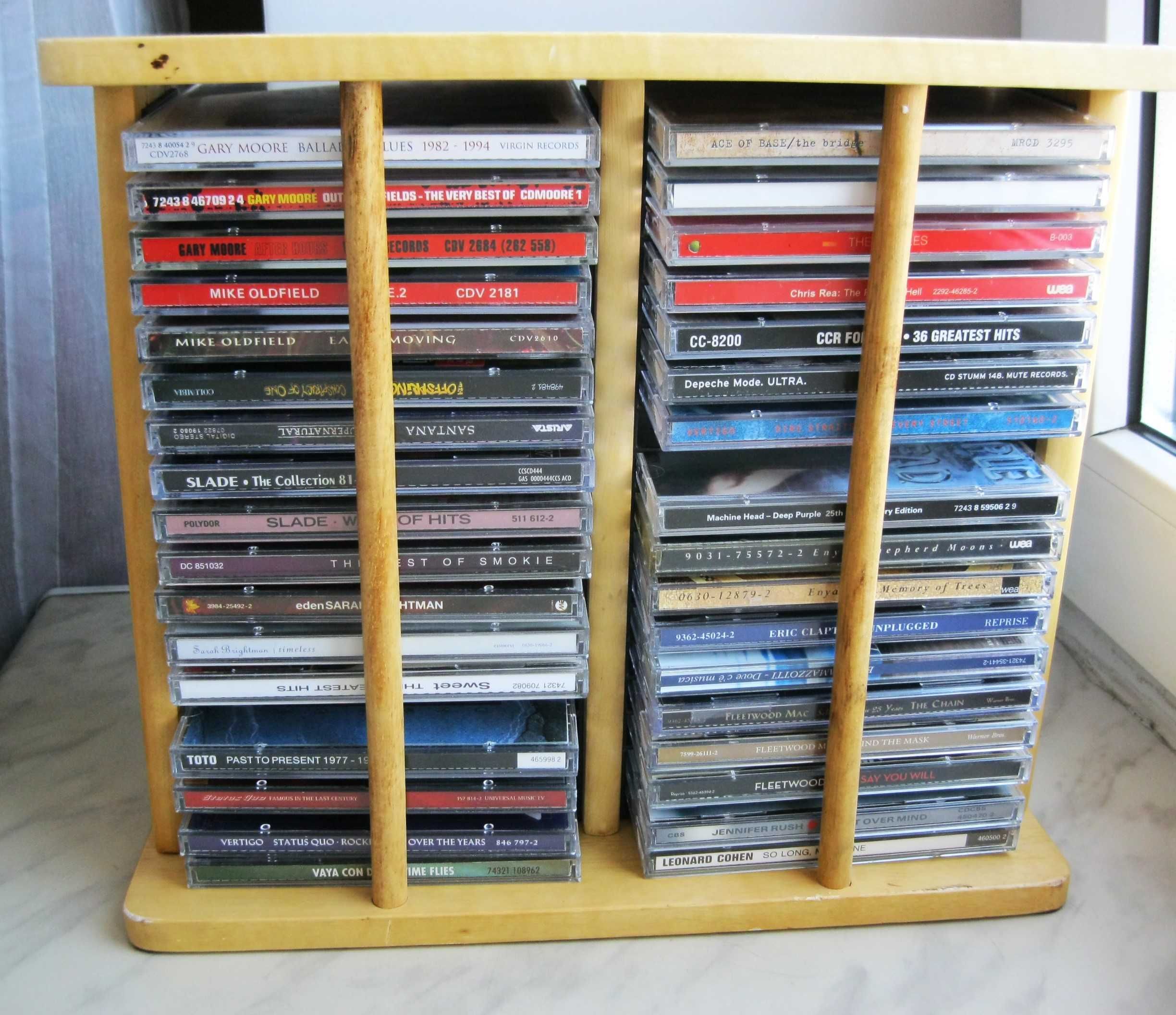 Stojak podwójny na płyty CD (na 34 CD) – made in SWEDEN