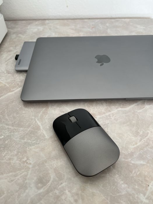 Mac book Air M1 jak nowy