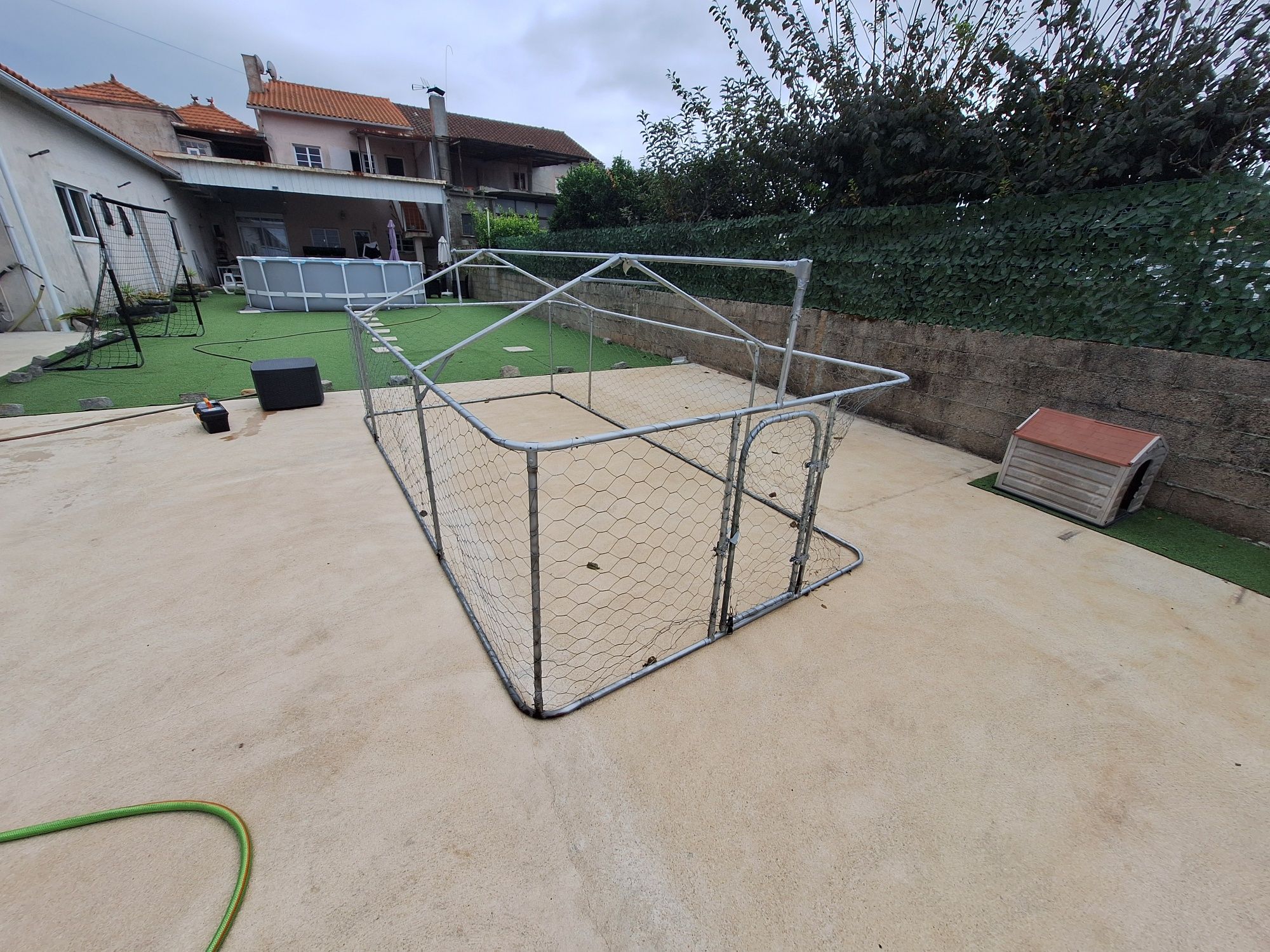 Galinheiro 400x200x150