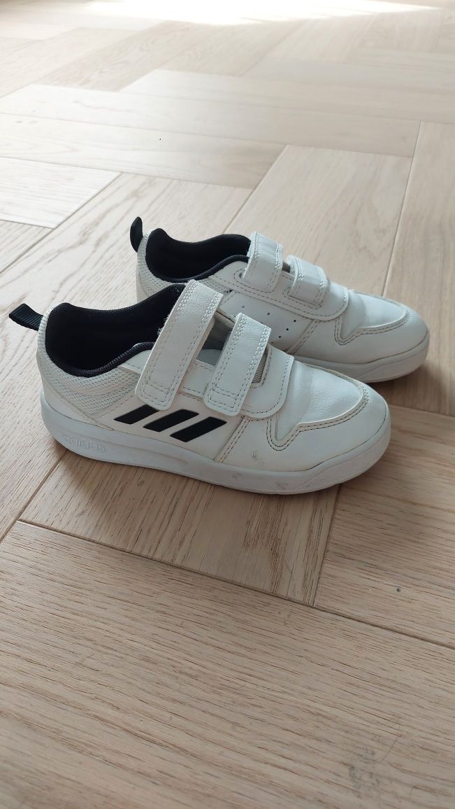 Adidaski buty Adidas rozm. 26 białe