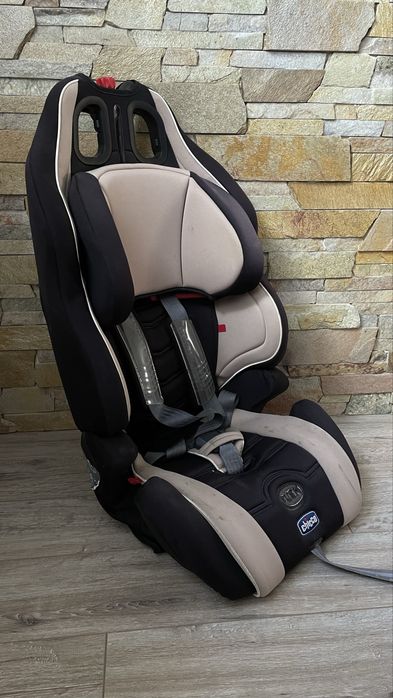 Автокресло Chicco