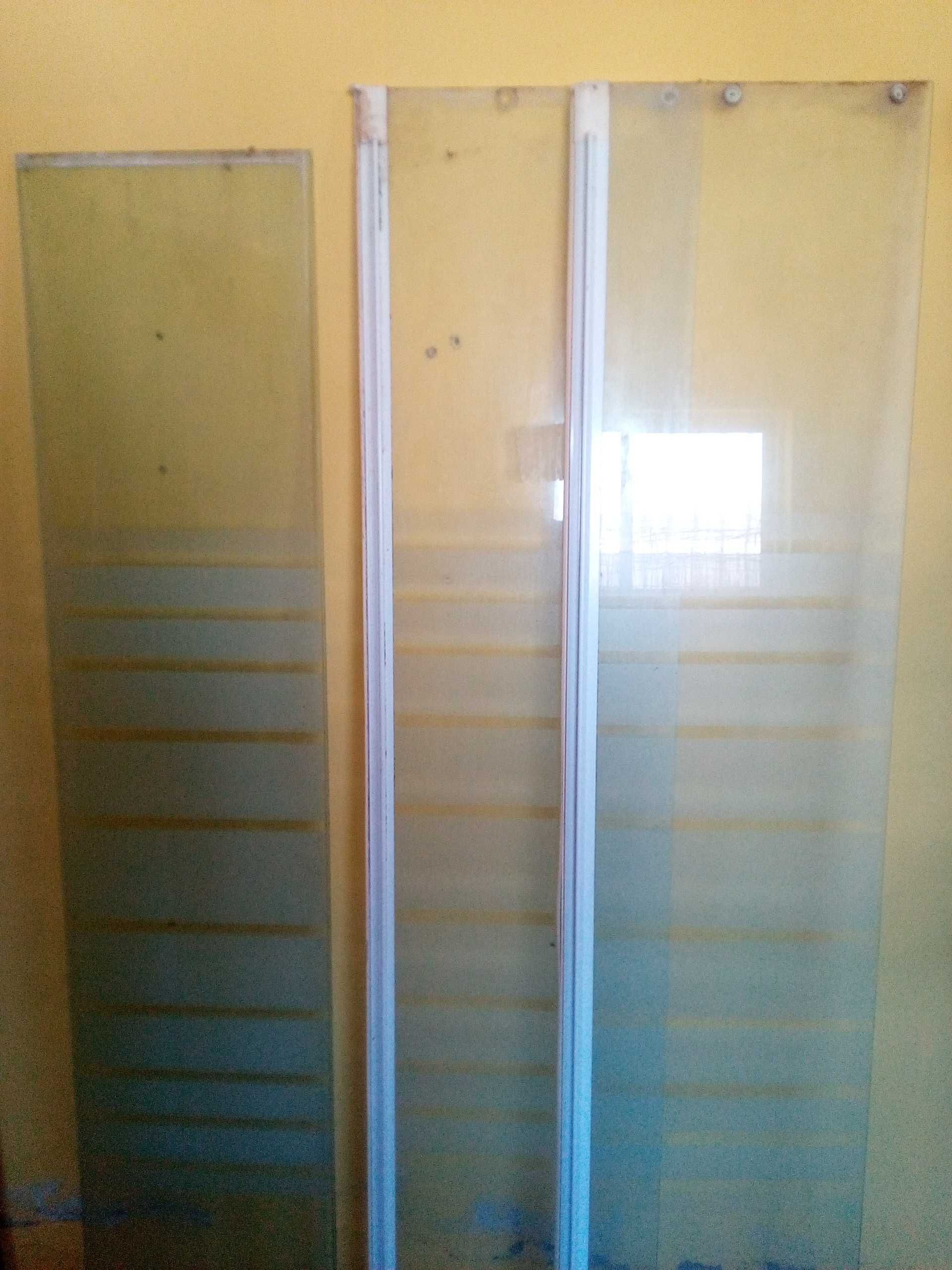 4 vidros de cabine de duche listados