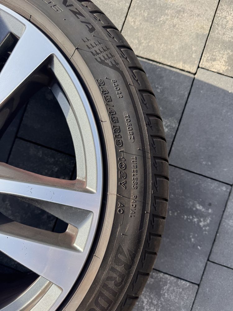4 Oryginalne Alufelgi 19 z oponami Bridgestone  Audi A6 C8