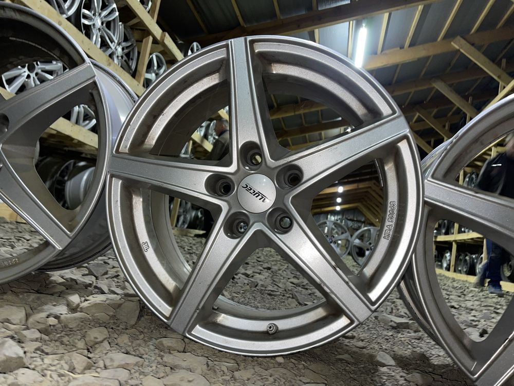 Німецькі титани ALUTEC 5/120 R17 7.5J ET35 сучасний дизайн