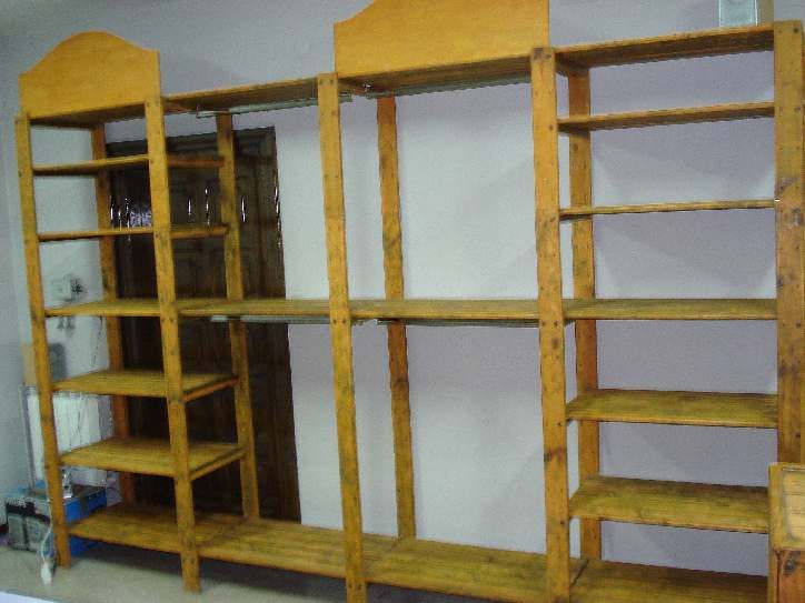 Meble sklepowe drewniane Regały półki