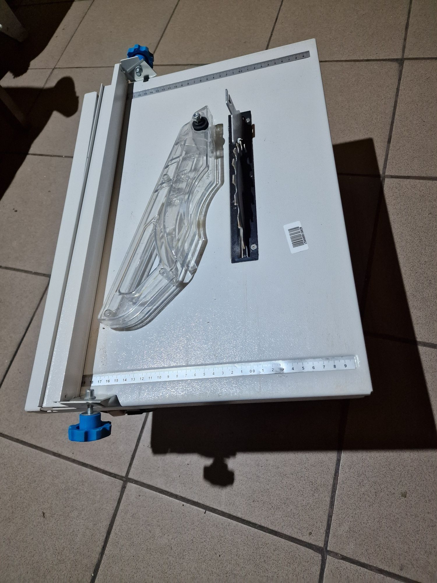 Pilarka stołoa MacAllister 800W