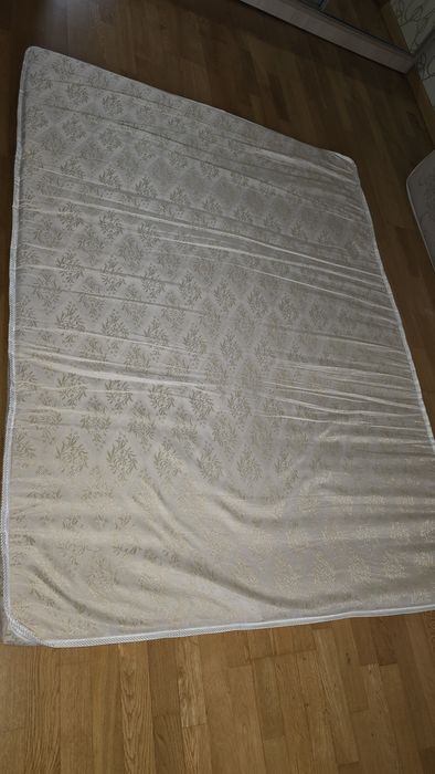 Топпер для дивана 180×134×5 матрас матрац