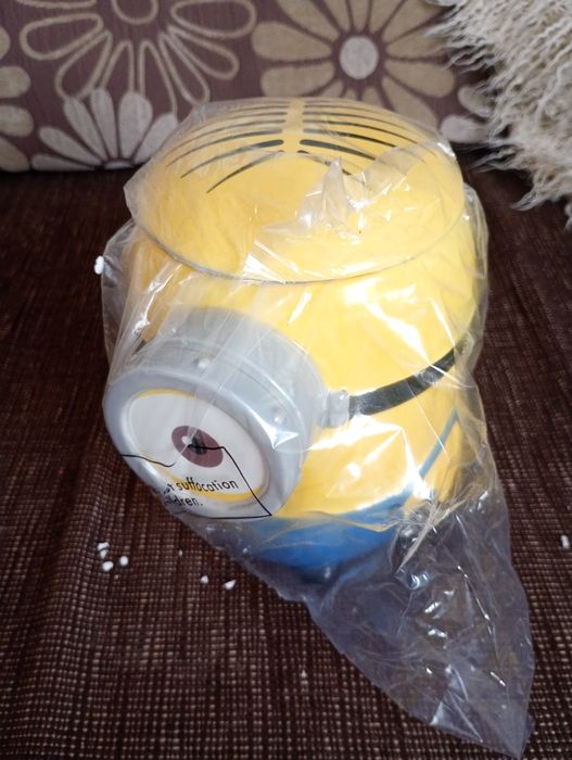 Pojemnik na ciastka i słodycze Minionki