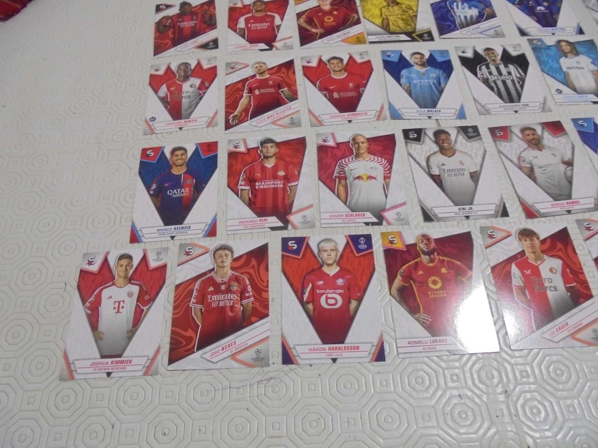 Lote de 29 Topps Superstars 2024 da Panini
