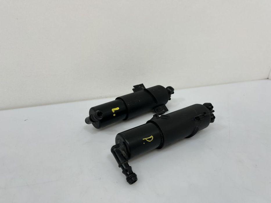 AUDI A5 8T SPRYSKIWACZ LAMPY PRAWY LEWY 8T0955101A 8T0955102A