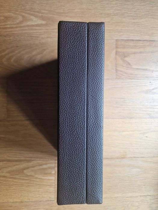 Caixa para 10 relógios