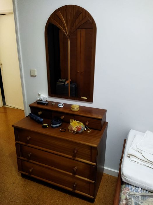 Mobilia de quarto de casal completa