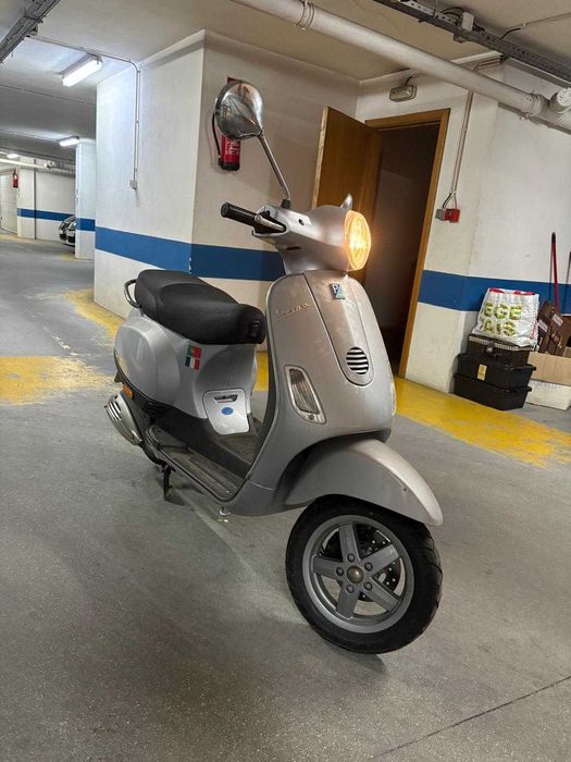 Vespa Piaggio LX50 4T 2012