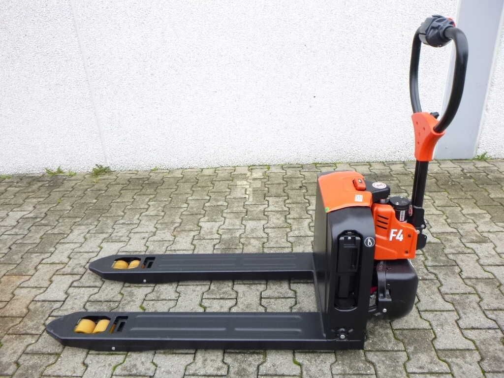 Porta paletes elétrico 1500kg , novo , 1150€