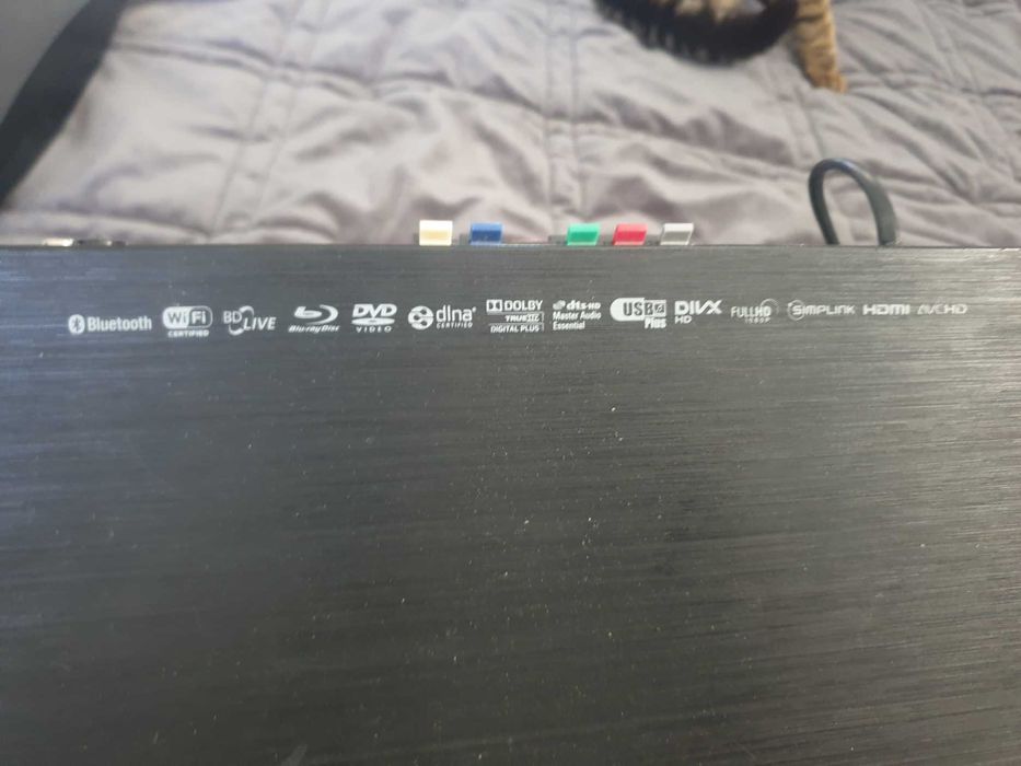 Colunas Altas Tallboy LG (4 un.) + Leitor Blu-ray BH7540 (Defeito)