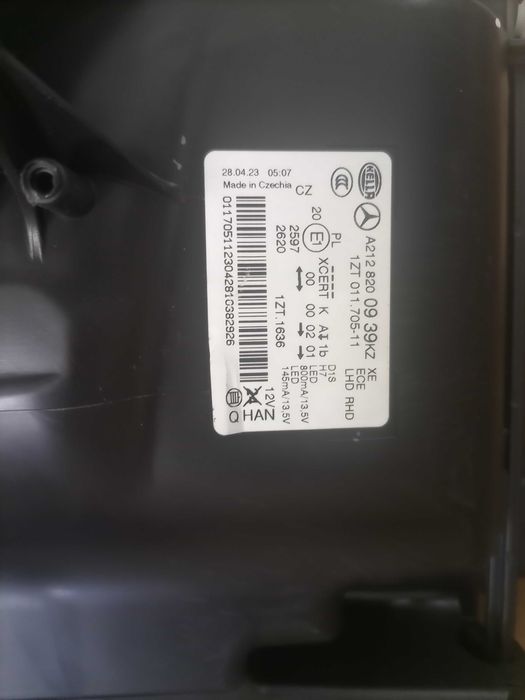 Optica  Esquerdo Mercedes WDD 212 - NOVA