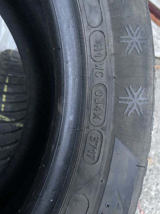 Продам зимову гуму мішелін 205/55R16