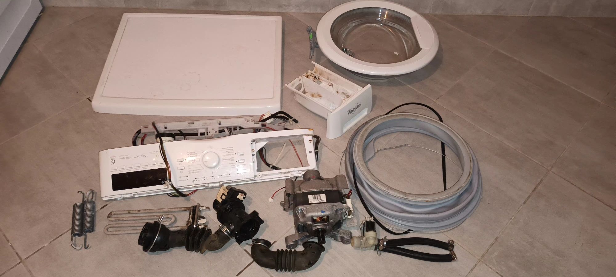 Pralka whirlpool AWO/C 61003P na czesci silnik pompka programator