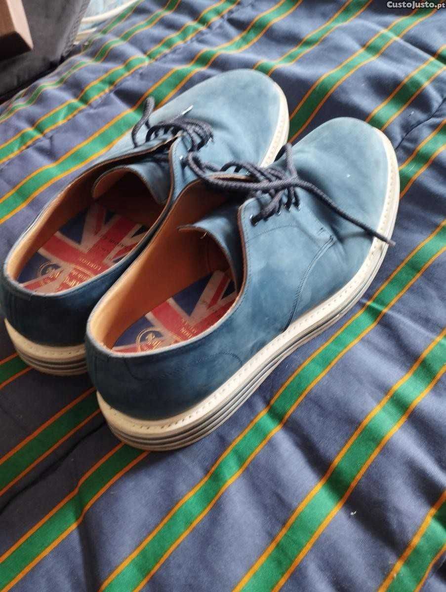 Sapatos CHURCH`S azuis nº41