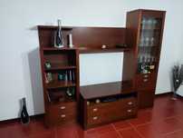 Móvel de Sala com vitrine