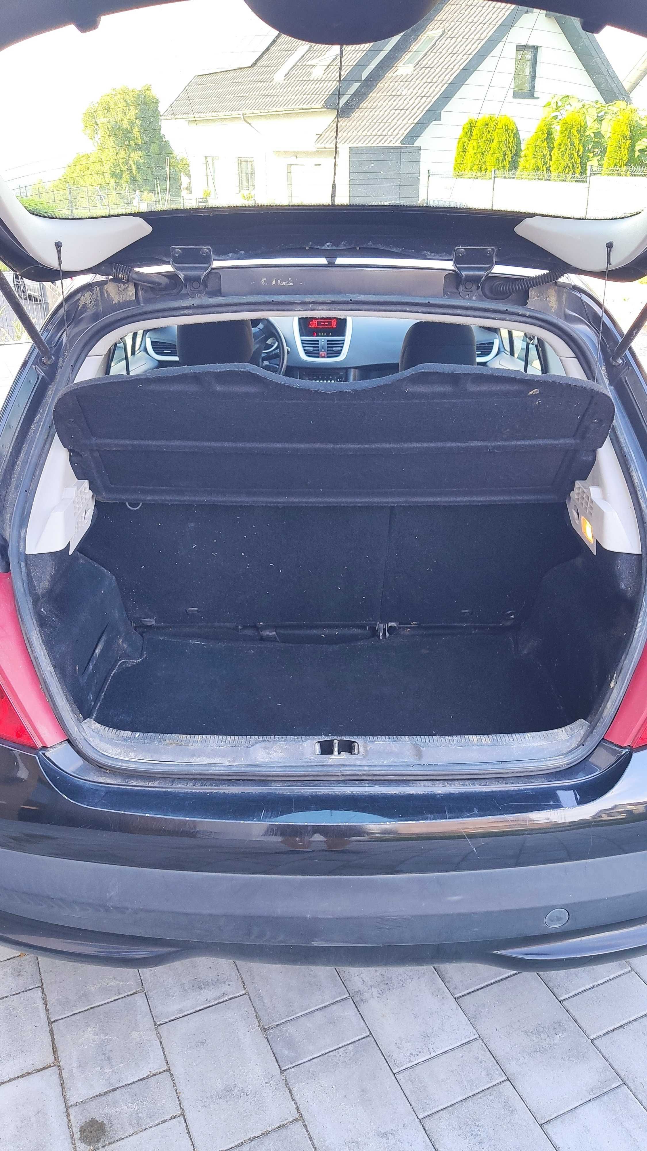 Peugeot 207, 1.4 Benzyna, 2006, 206tys.