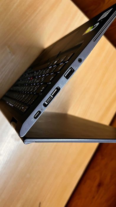 Lenovo ThinkPad X13 Yoga Gen 1 i5-10210U 8ГБ DDR4 SSD256ГБ 13.3” FHD