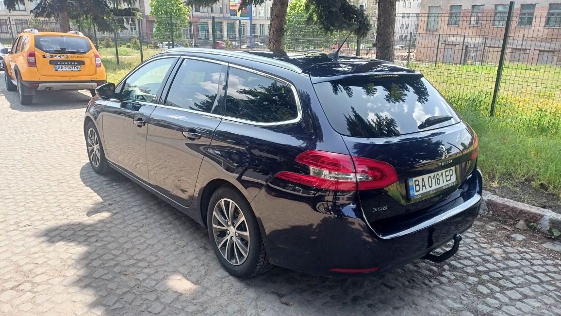 Peugeot 308 універсал