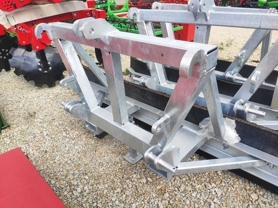 Zgarniacz obornika śniegu sztywny hydrauliczny OCYNKOWANY