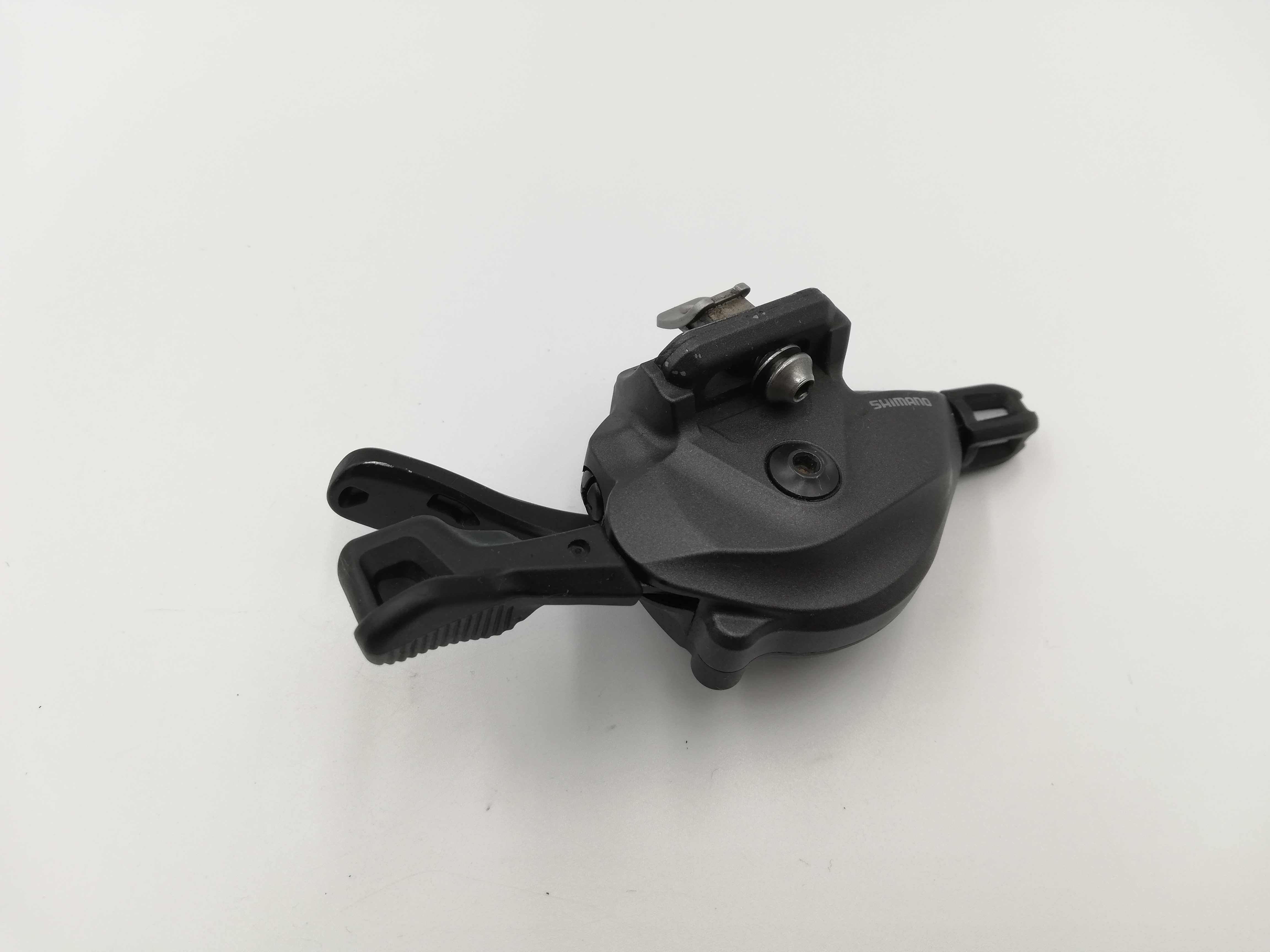Manetka Shimano DEORE XT SL-M8100 / 12s