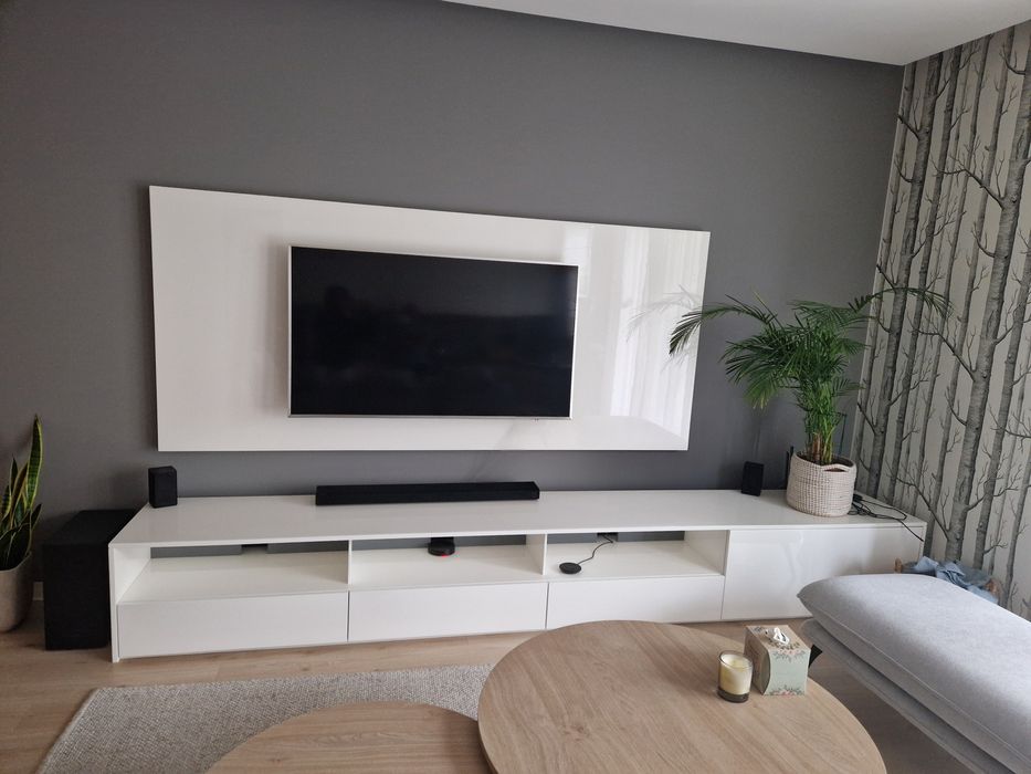 Ścianka  panel RTV dł. 240 cm