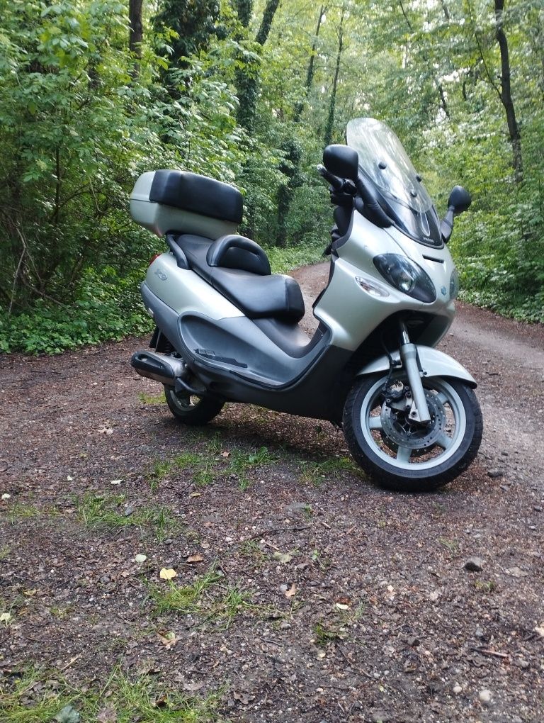 Piaggio X9 2000 rok