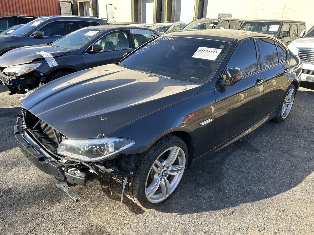 Разборка BMW F10 535i бампер М пакет, фара, крыло