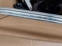 Jaguar XJ X351  Tył Prawy Strona Górna Zewnętrzna Listwa Okna Drzwi s2