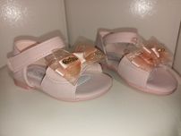 Босоніжки для дівчинки Kimboo 18 р.